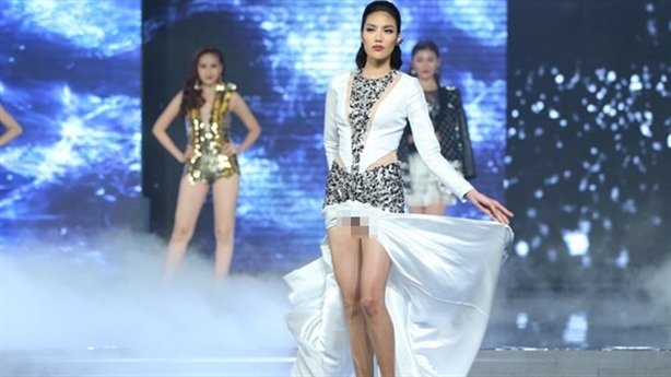 Trong đêm chung kết 