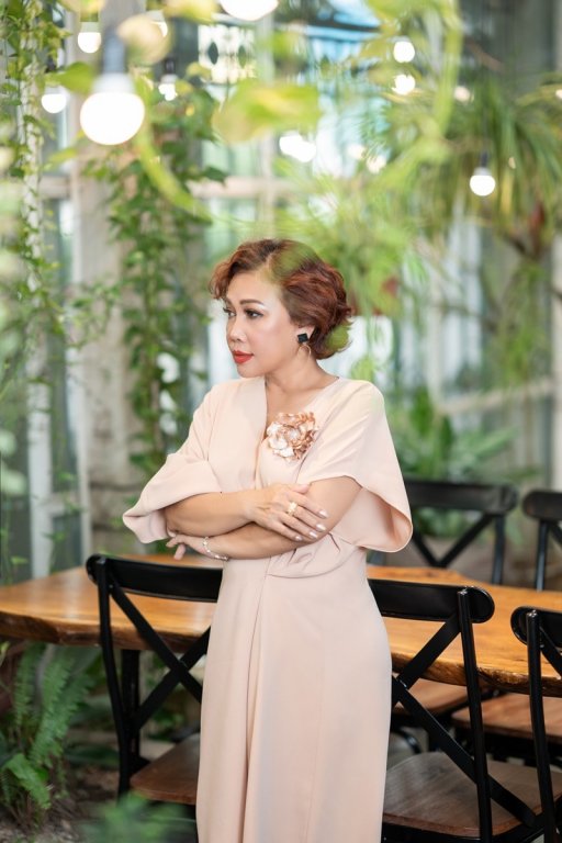 sau-on-ao-vo-no-siu-black-bat-ngo-xuat-hien-tinh-tu-ben-trai-tre-ngoai-quoc