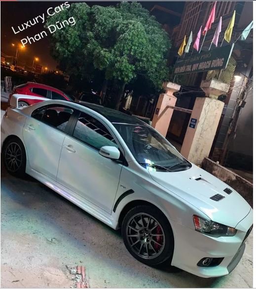 dan-choi-viet-sam-hang-doc-mitsubishi-lancer-evolution-final-edition-gia-hon-4-ty-dong