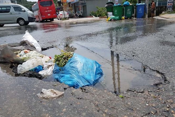 Cuộc sống người dân Phú Quốc bị đảo lộn trong trận lụt lịch sử