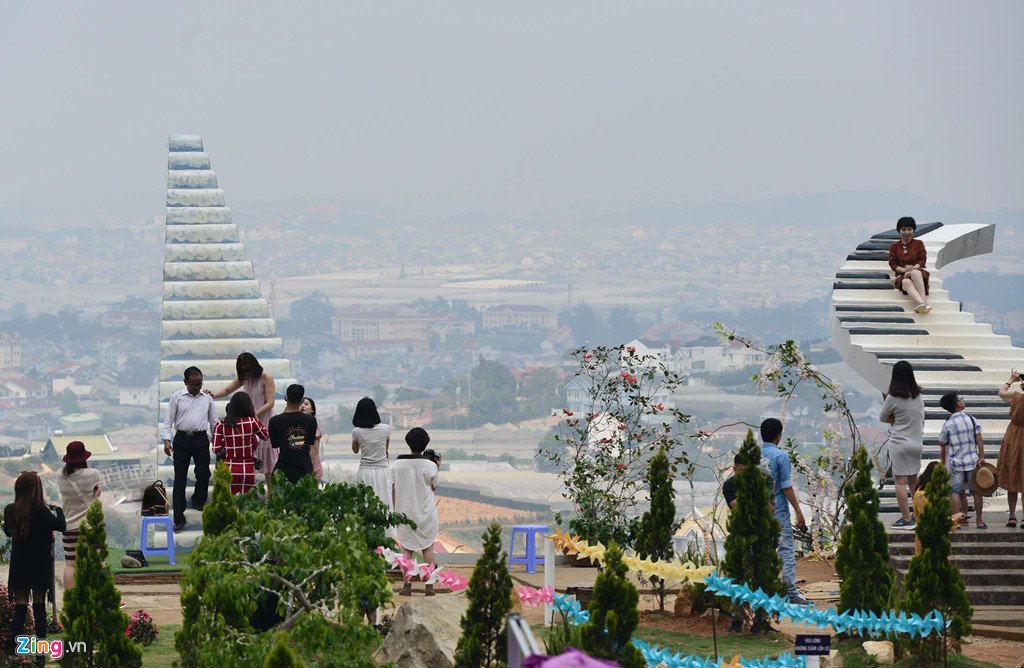 nha_kinh_dl_11_zing_2.JPG