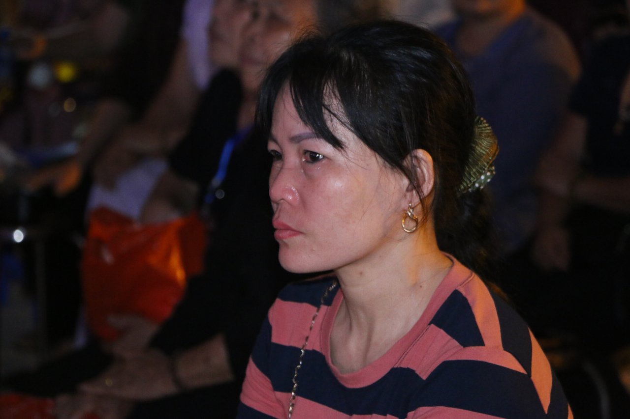 hang-ngan-nguoi-do-ve-hoa-binh-du-le-vu-lan-bao-hieu