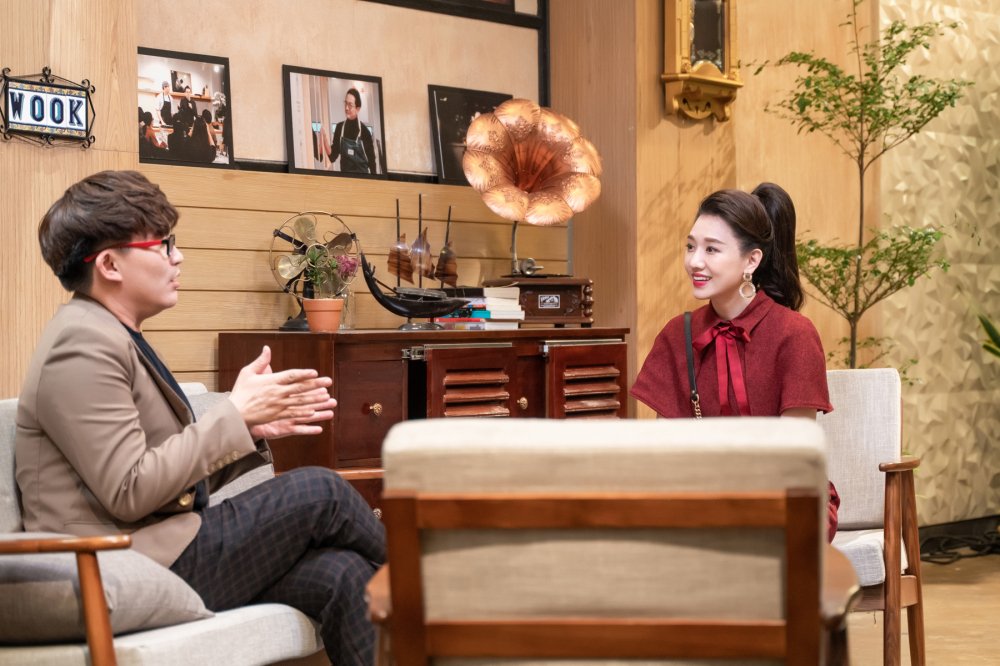 hari-won-tung-muon-tu-tu-sau-khi-cuoi-tran-thanh-ap-luc-vi-chuyen-sinh-con