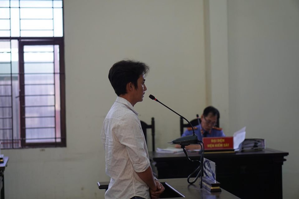 tai-xe-tong-gay-thanh-chan-tram-thu-phi-bot-an-suong-o-tp-hcm-lanh-18-thang-tu