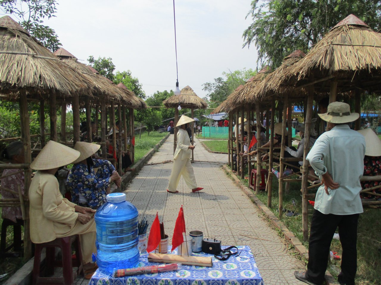 thua-thien-hue-sap-co-phien-cho-dem-hang-thang