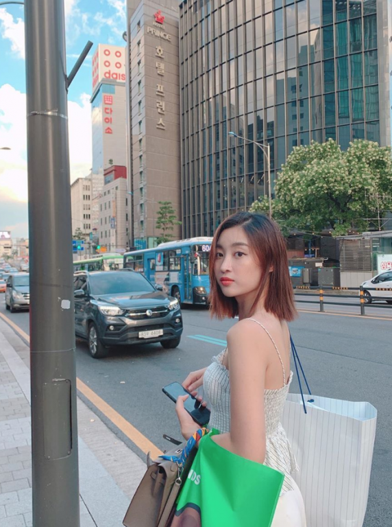 Đỗ Mỹ Linh lần đầu nói về chuyện đi bar và sử dụng chất kích thích sau 1 năm kết thúc nhiệm kỳ Hoa hậu