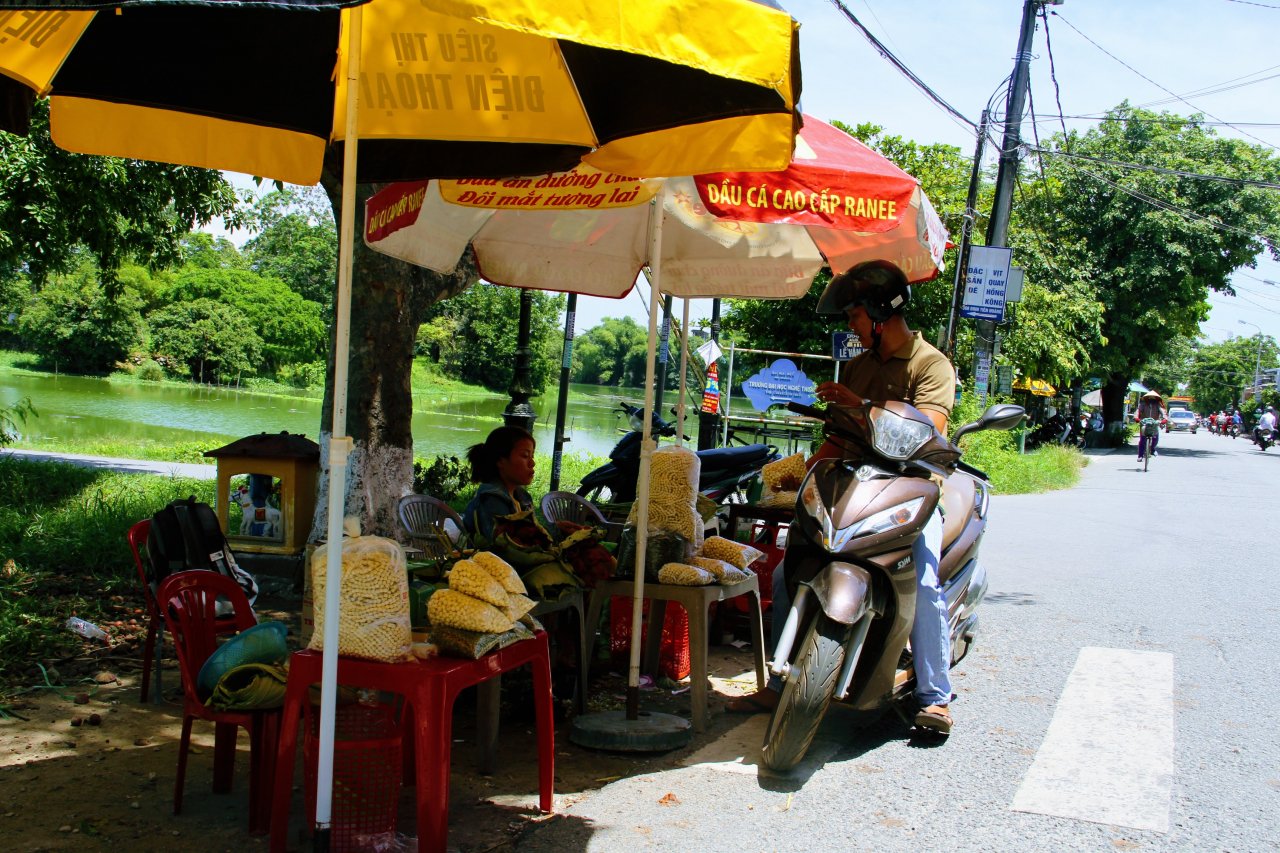 ghe-tham-noi-tao-cam-hung-cho-cac-vua-nguyen-lam-tho