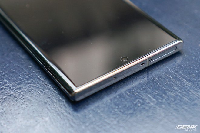 Mở hộp Galaxy Note10+ màu Ánh Cực Quang xem có gì mới