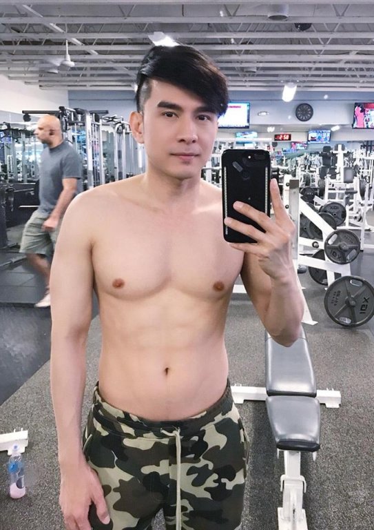 Đan Trường luyện tập miệt mài để có được vóc dáng săn chắc ở tuổi 43. 