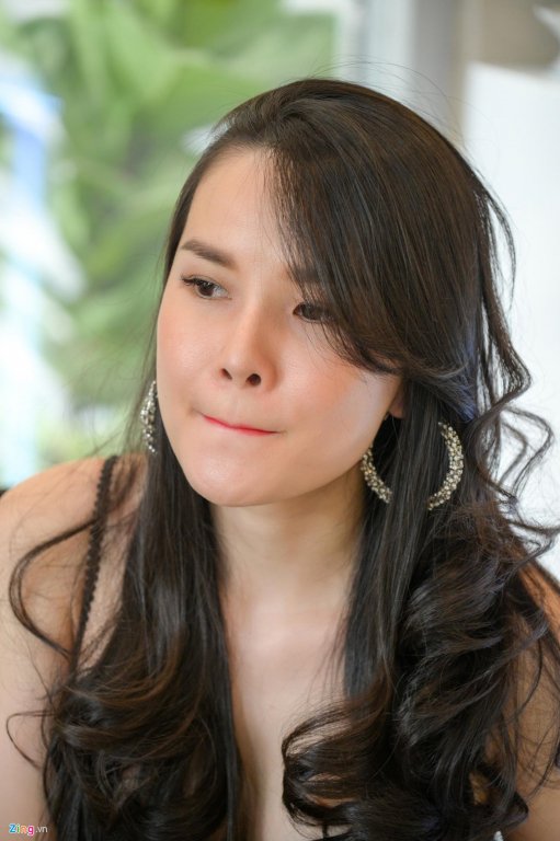 truong-nhom-may-trang-ly-hon-vi-cai-nhau-voi-me-chong-nhu-com-bua