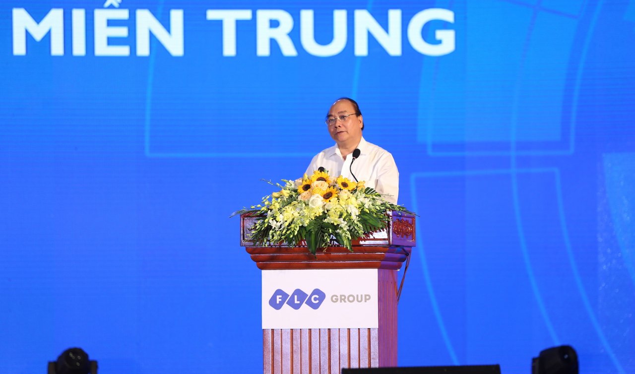 ts-tran-du-lich-mien-trung-cham-thu-tuc-dau-tu-mot-ngay-la-tiep-tuc-ngheo-them-mot-nam