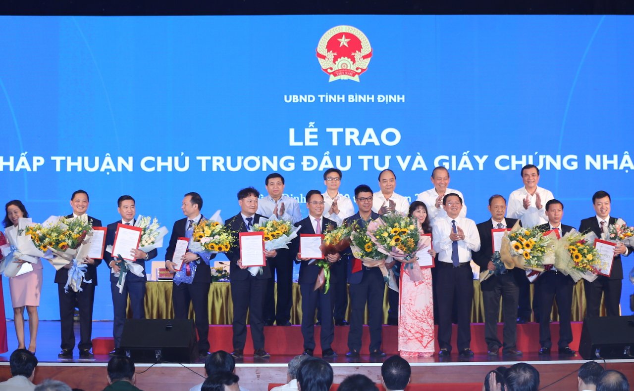 ts-tran-du-lich-mien-trung-cham-thu-tuc-dau-tu-mot-ngay-la-tiep-tuc-ngheo-them-mot-nam