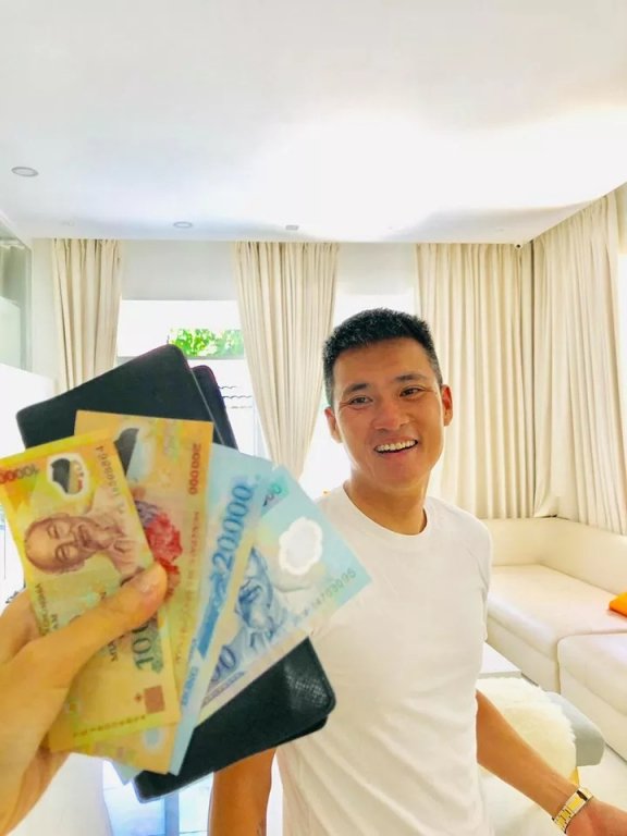 Thủy Tiên kể chuyện hài hước về con gái: