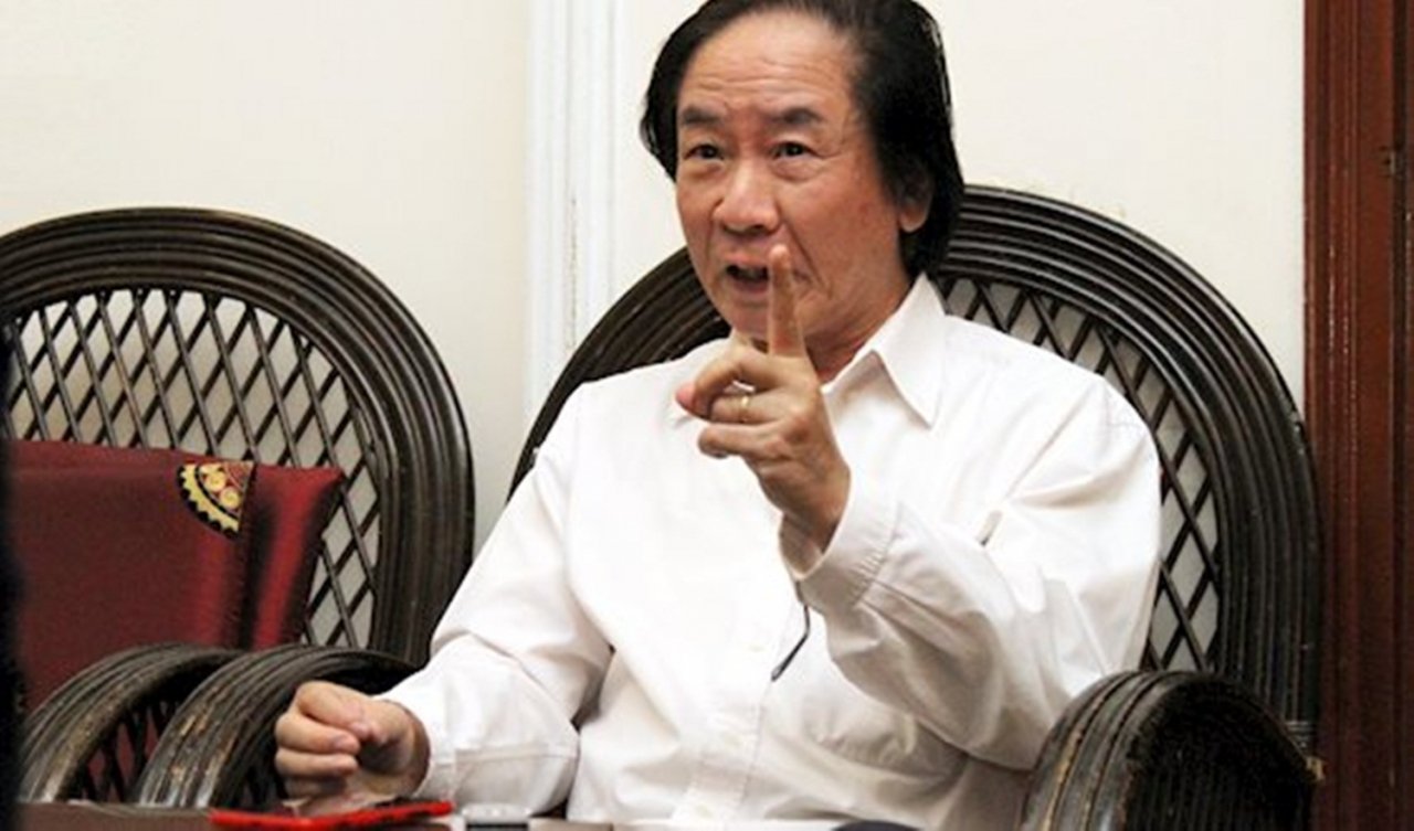 TS. Nguyễn Xuân Thủy.