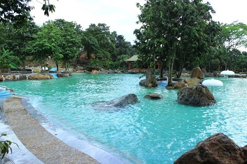 Không cần đi xa, 2/9 quanh Hà Nội cũng có đầy chỗ chơi thú vị
