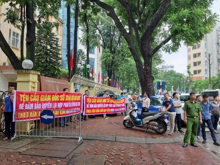 bat-dong-san-trong-tuan-nong-vu-cu-dan-chung-cu-ong-le-thanh-than-truy-trach-nhiem-co-quan-quan-ly
