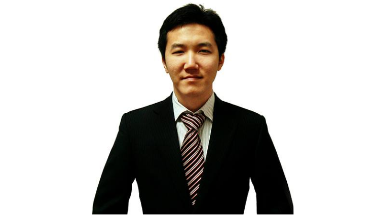 tien-si-viet-tai-my-huong-dan-ban-cach-phong-ngo-doc-thuy-ngan