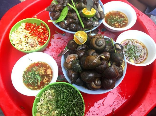 10 món ngon khó cưỡng ở Hà Nội, đến khách Tây cũng “mê như điếu đổ” - 2