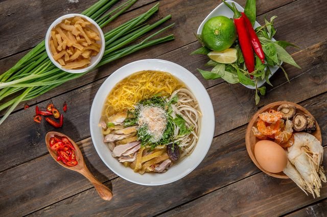 10 món ngon khó cưỡng ở Hà Nội, đến khách Tây cũng “mê như điếu đổ” - 4