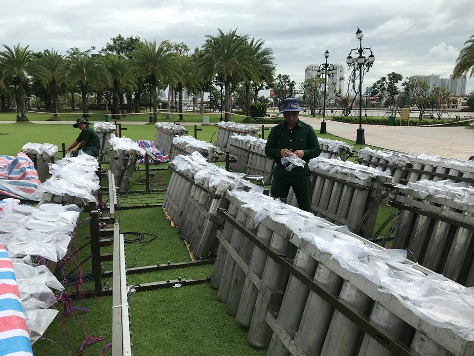 can-canh-tran-dia-hon-3000-qua-phao-mung-quoc-khanh-29-o-tp-hcm