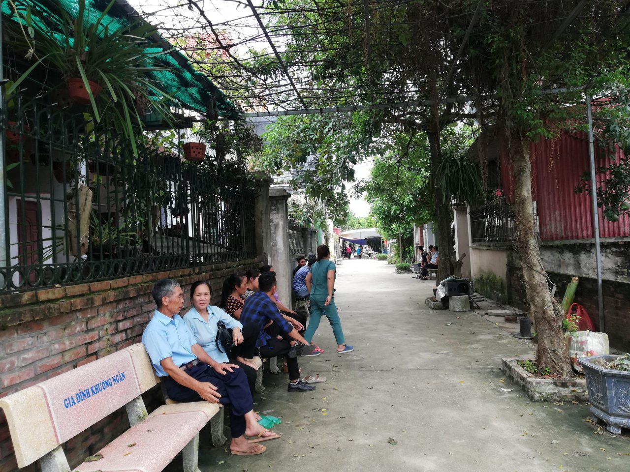 he-lo-nguyen-nhan-anh-trai-tham-sat-ca-gia-dinh-em-ruot