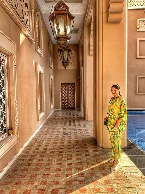 Không chỉ vậy, mọi người vào đền còn có lưu ý chung: Chụp hình phải đứng trang nghiêm. Không tạo dáng. Không giơ tay 