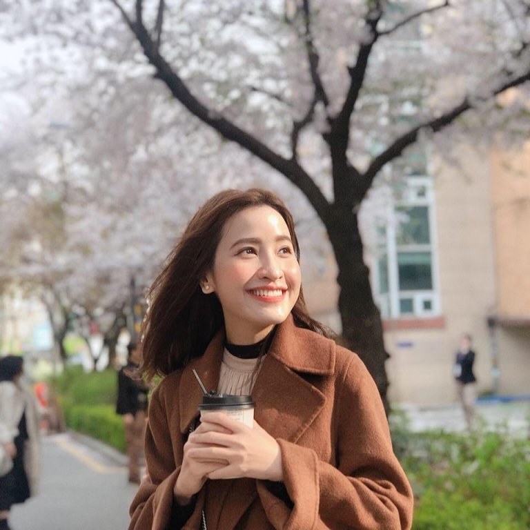 dien-vien-kim-nha-bi-tai-xe-xe-om-cong-nghe-danh