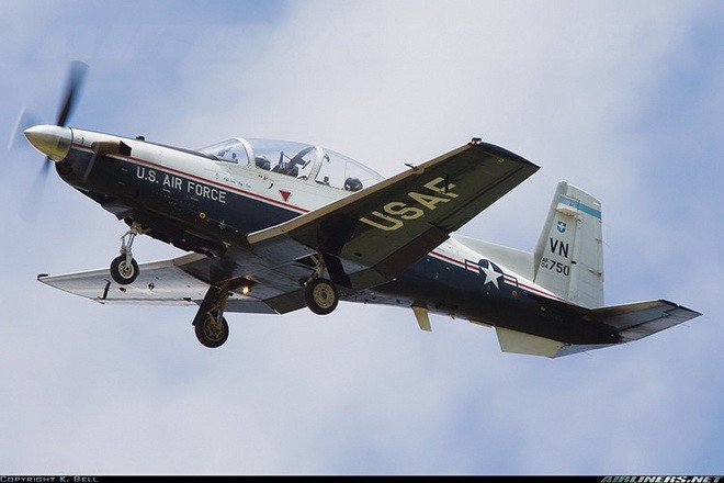 Việt Nam có thể sớm đặt mua máy bay huấn luyện T-6 Texan II