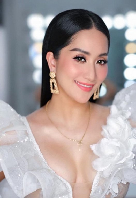 Khánh Thi trải lòng: