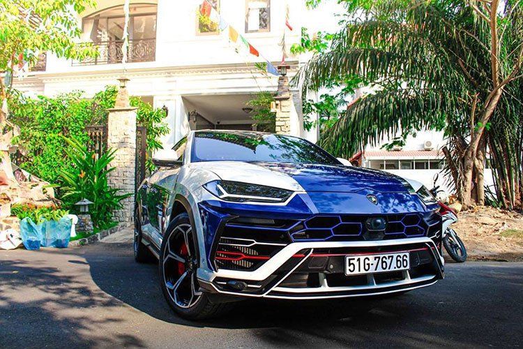 soi-lamborghini-urus-do-mansory-doc-nhat-cua-minh-nhua