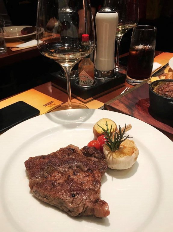 5 nha hang steak dat xat ra mieng noi tieng o Ha Noi hinh anh 21 