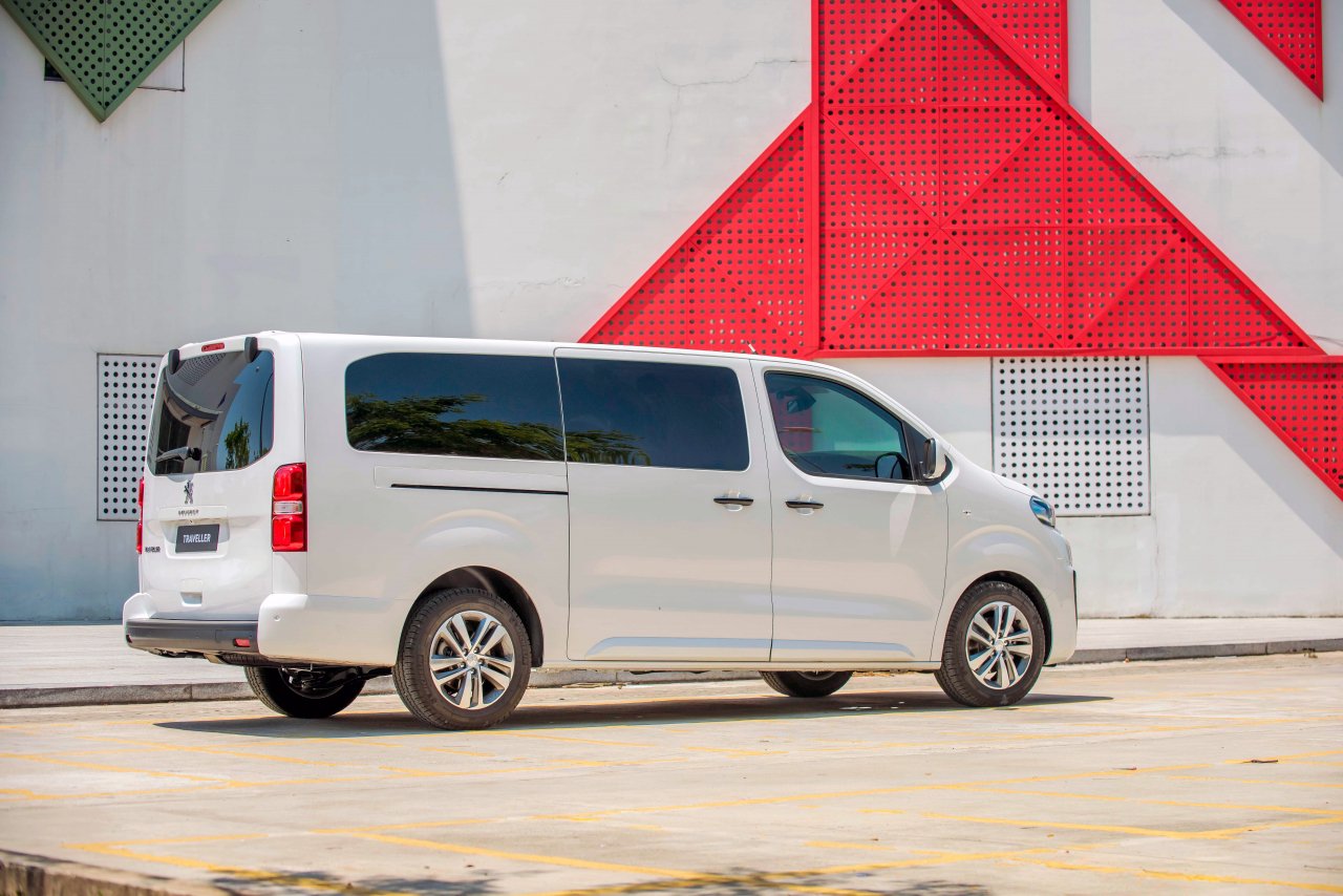 peugeot-uu-dai-gia-len-den-50-trieu-va-nhieu-quyen-loi-hap-dan-khac