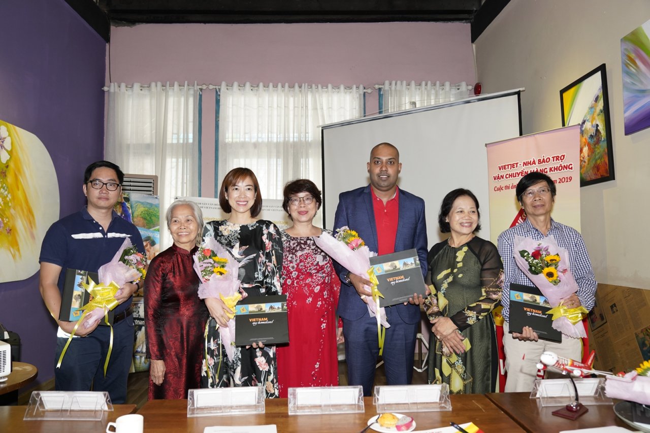nang-cao-gia-tri-van-hoa-va-bao-ve-moi-truong-vietjet-tiep-tuc-dong-hanh-cung-cuoc-thi-anh-di-san-viet-nam