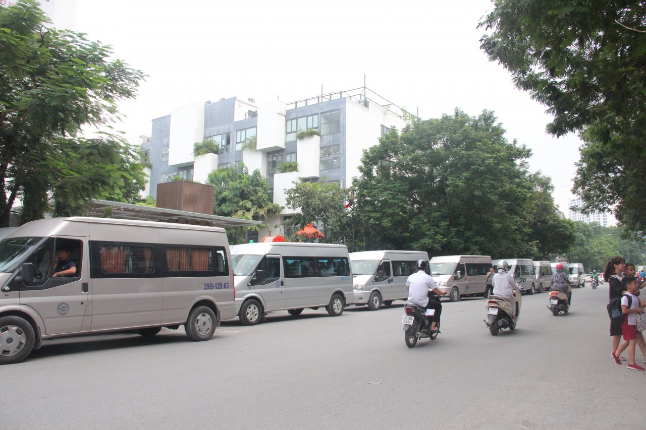 tiep-tuc-thuc-nghiem-hien-truong-vu-be-trai-tu-vong-tren-xe-dua-don-truong-gateway