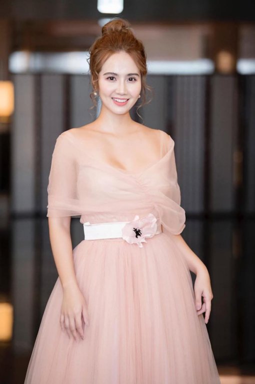 Huyền Lizzie vừa là hotgirl và là một diễn viên tài năng