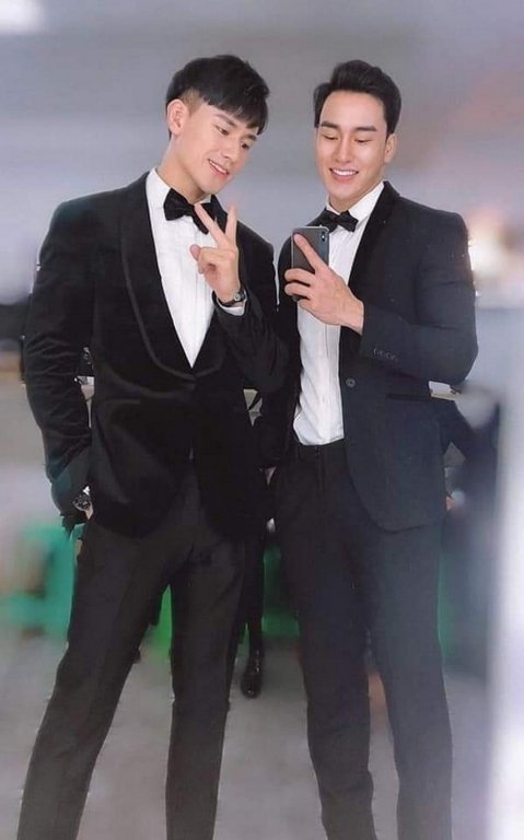 man-of-the-year-2019-viet-nam-co-giai-thuong-dau-tien-duoc-fan-day-thuyen-voi-my-nam-han-quoc