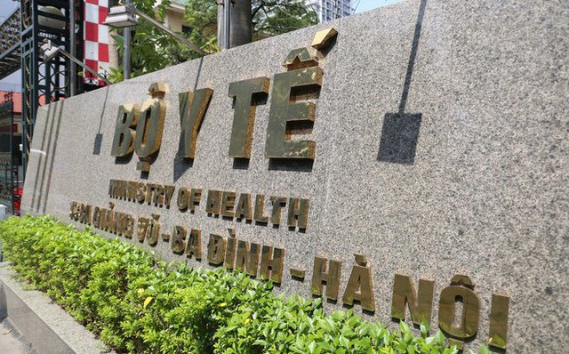 vn-pharma-ban-thuoc-ung-thu-gia-kien-nghi-uy-ban-kiem-tra-trung-uong-xem-xet-xu-ly-lanh-dao-bo-y-te