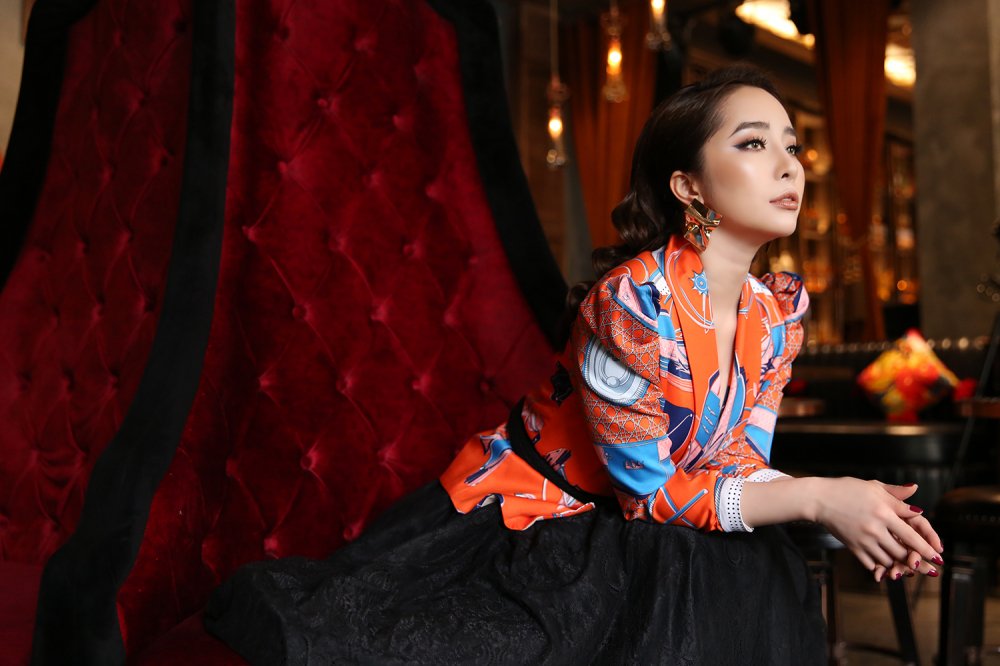 Sau 'Về nhà đi con', Quỳnh Nga cùng lúc nhận lời đóng hai phim