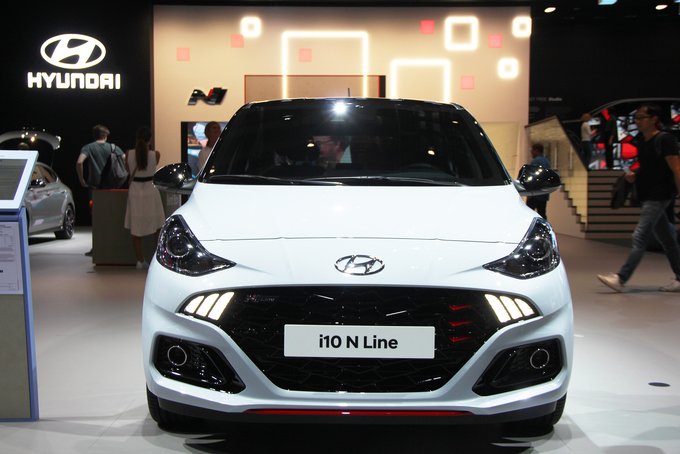 Hyundai i10 N Line - xe thể thao bình dân