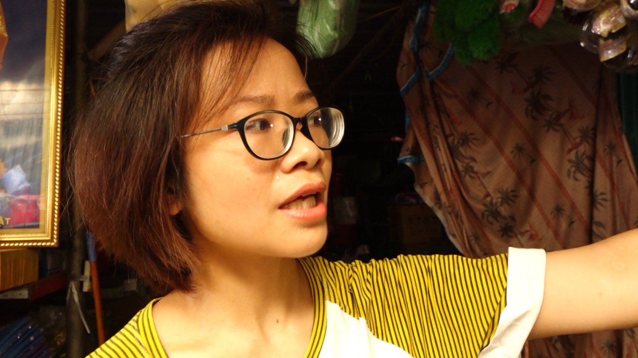 ha-noi-chay-lon-cho-to-dong-anh-tieu-thuong-hoang-loan-xach-do-bo-chay