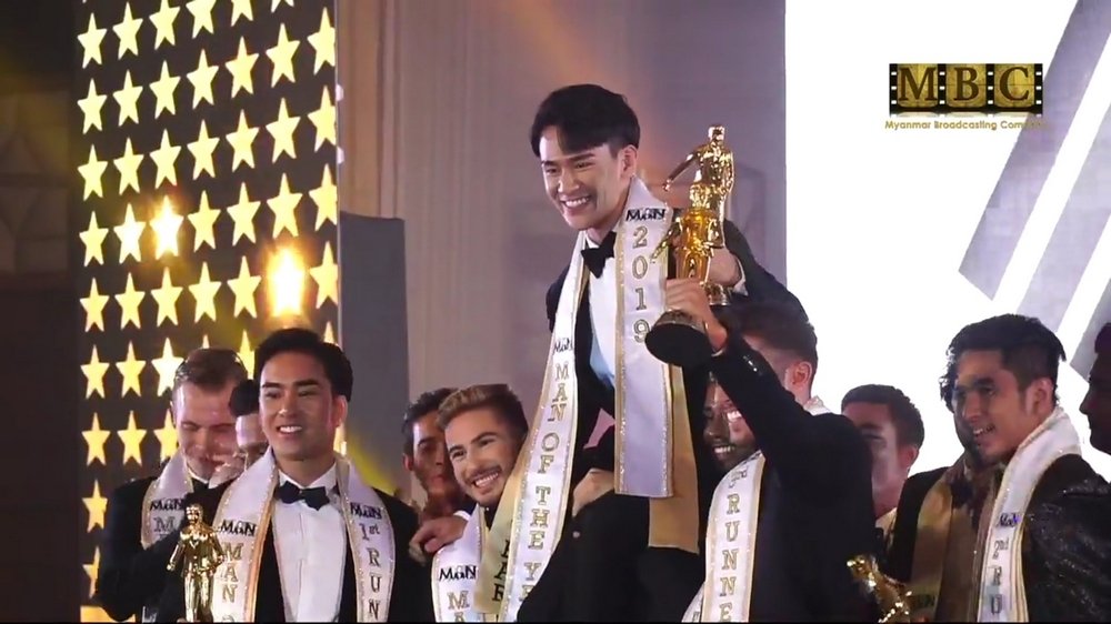 man-of-the-year-2019-viet-nam-han-quoc-nam-tay-nhau-thong-tri-cuoc-thi