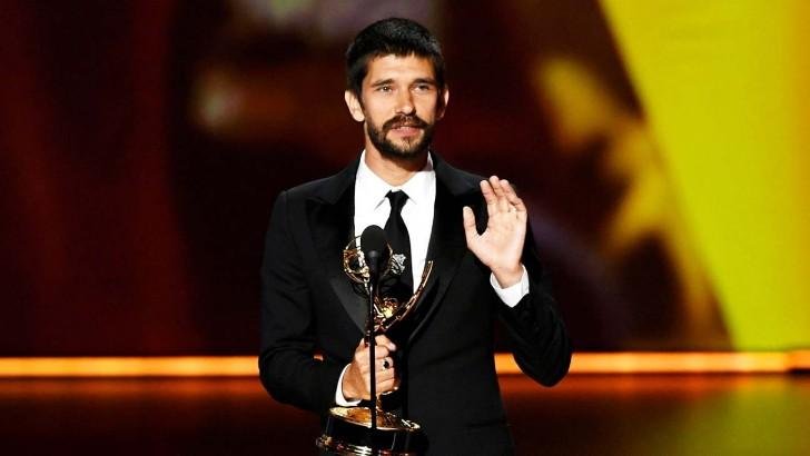 nam-dien-vien-dong-tinh-da-den-dau-tien-thang-giai-emmy