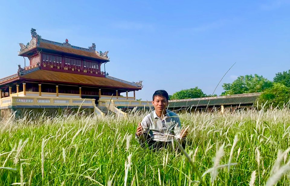 du-khach-chen-chan-khoe-sac-cung-hoa-co-dai-ben-thanh-co-dai-noi-hue