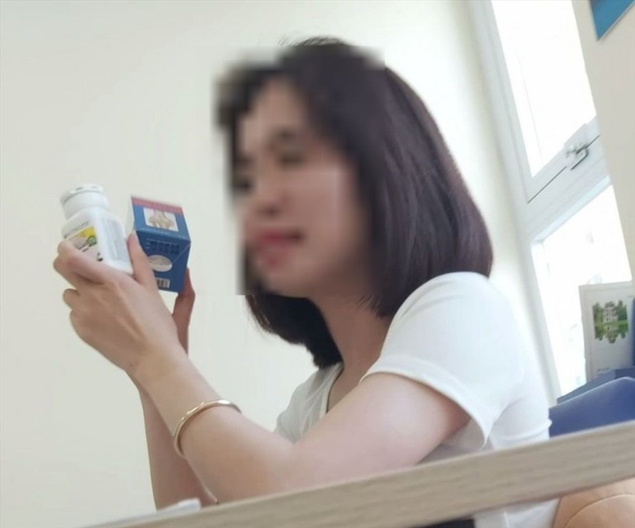 Một 