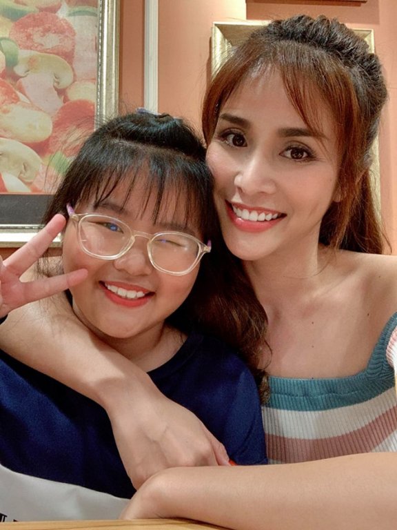 Kinh doanh thua lỗ, Thảo Trang suy sụp, sút 10 kg