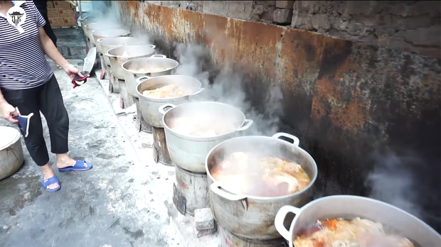 Cá kho phố cổ bỗng 