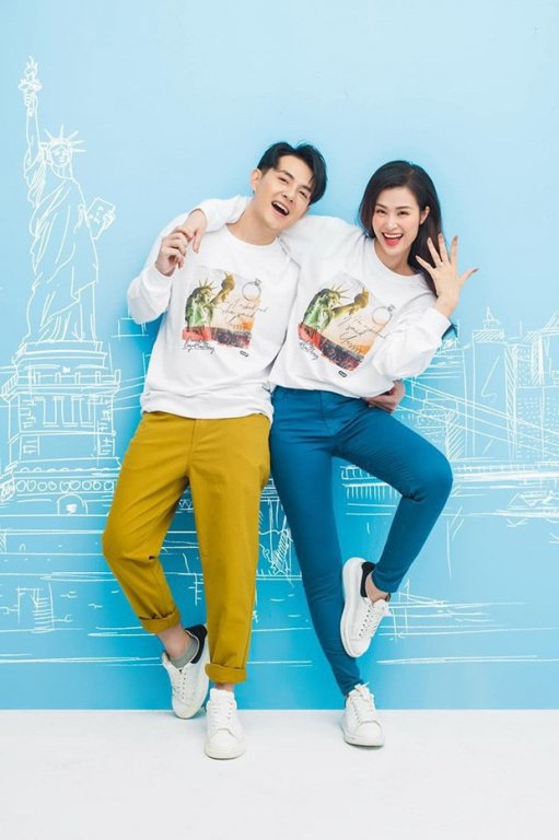 Cách đây không lâu, cặp đôi còn tung bộ ảnh pre-wedding trẻ trung, nhí nhảnh. 