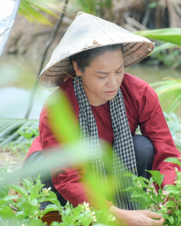 Nhật Kim Anh lên tiếng về tạo hình nhân vật bị chê như bà già 70 tuổi