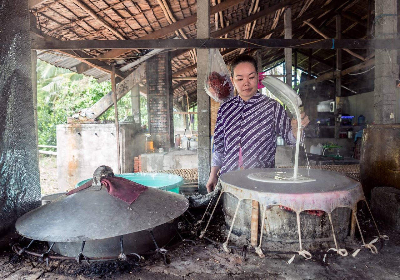 Cuối tuần check-in chợ nổi, hàng thốt nốt