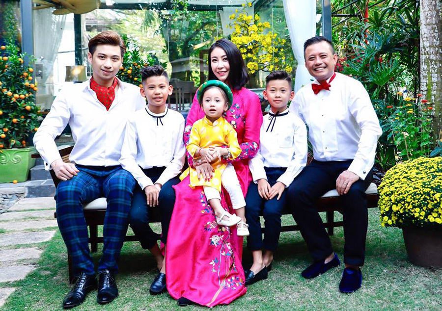 nhung-gia-dinh-dong-con-nhat-nhi-showbiz-viet-5.jpg